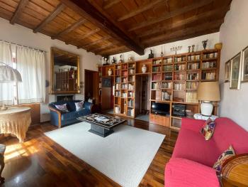 Centro storico Torino, Posto auto e ascensore, Casa di charme, Turín (fotografie 2)