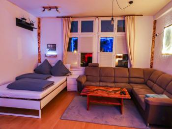#111 - LUX-Flat Lennep - Altstadt - Netflix & Amazon Prime - Felswand, Remscheid (fotografie 3)