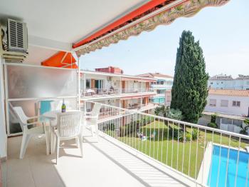 Sitges with pool near beach by Hello Homes Sitges, Ситжес (фото 3)