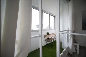 Appartement tout équipé parking balcon 2 chambres, Marseille (photo 2)