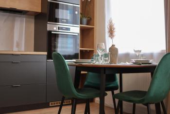 BEAUTIFUL AND STYLISH 2 BEDROOM APARTMENT in the City Center and in the Pedestrian Zone, Bratislava (Foto 4)