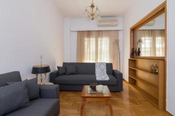 Nice 2bedroom apartment in Pagkrati, Atene (foto 3)