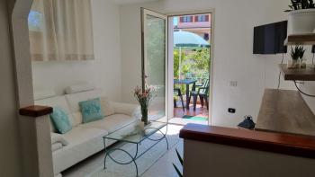 Appartamento in villa con veranda privata e parcheggio gratuito, Olbia (photo 2)