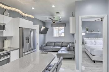 Modern Las Vegas Home with Patio 10 Mi to The Strip, Las Vegas (fotografie 2)