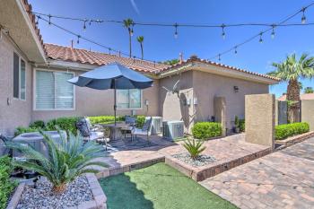 Modern Las Vegas Home with Patio 10 Mi to The Strip, Las Vegas (fotografie 3)