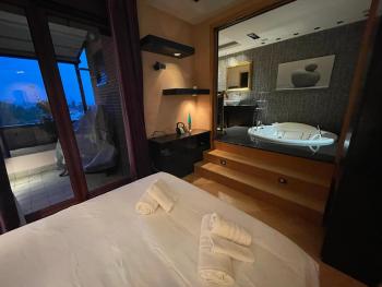 Attico con vista spettacolare e Jacuzzi, Boloňa (fotografie 4)