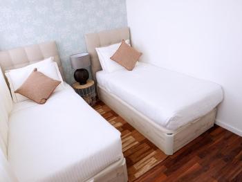 Unique Penthouse Porto near Livaria Lello - 40m2 Terrace and Free Parking, Porto (fotografie 5)