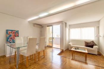 Light and bright apartment in central Valencia, Valencie (fotografie 2)