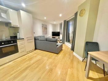 Chic Leeds City Apartment, Free Parking, Balcony, Leeds (Foto 4)