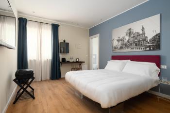 Attico 37 - Comfort room con terrazza esclusiva il cui accesso avviene non direttamente dalla camera, Palermo (fotografie 4)