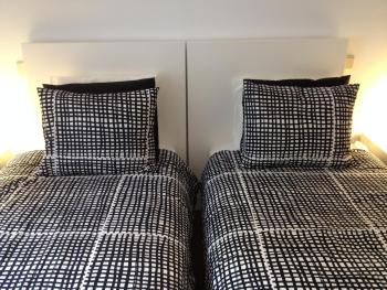 Bookinmadrid com - Puerta Del Sol, Мадрид (фото 2)