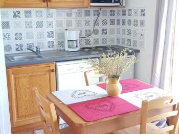 Studio cabine 4 personnes, terrasse, parking, animaux admis - FR-1-504-363, Ле-Деволюи (фото 2)