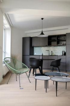 Nice 1 bedroom with balcony Avenue Louise, Brusel (fotografie 2)