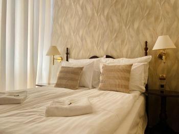 OPERA16 Guestrooms, Budapest (photo 2)