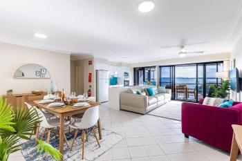 Florentine 13, 11 Columbia Close -fabulous unit with air con, wifi, pool, lift and waterviews, Nelson Bay (Foto 4)