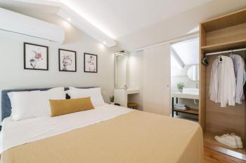 Stylish & elegant loft suite in the city center, Zakynthos Town (photo 4)