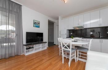 Apartment in Supetar with sea view, terrace, air conditioning, W-LAN 3553-1, Supetar (foto 2)