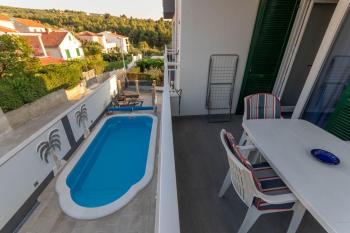 Apartment in Supetar with sea view, balcony, air conditioning, W-LAN 3553-2, Supetar (San Pietro di Brazza) (foto 5)