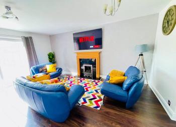 Mayfair Place - Cosy 3 Bedroom House with Free Parking, Birmingham (foto 2)
