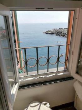 Casa sulla spiaggia di Boccadasse, Janov (fotografie 5)