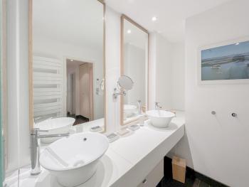 Appartement 2 chambres avec Terrassse en Hyper centre, Bordeaux (Foto 3)