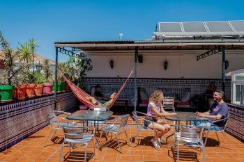 Hostel Triana Backpackers, Севилья (фото 2)