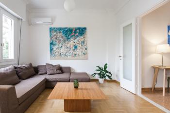 Elegant 2 Bedroom 2 Bathroom Apartment in Athens Vibrant Centre! VL5, Афины (фото 4)