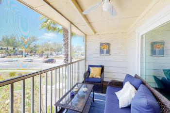 Beach & Gulf Escape, Holmes Beach (photo 4)