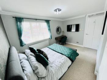 Modern Home, Close to the City Centre with Parking, Birmingham (fotografie 4)