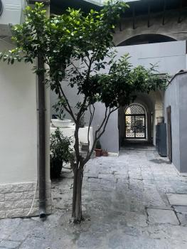 Mega House 2, Catania (foto 3)