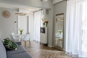 HomeThirtyFour, Verona (fotografie 4)
