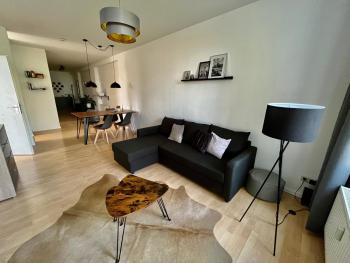 Purer Luxus mit 2 Schlafzimmern, Balkon und Privat-Parkplatz, Lipsk (zdjęcie 3)