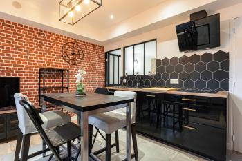 Loft Magnan - PARKING - idéal couples -BEACH -TRAM & Supermarkets - New & Confort-AC, Nice (fotografie 3)