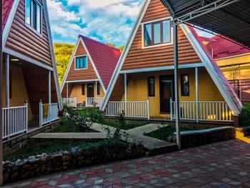 Kanym Guest Complex, Karakol (foto 2)