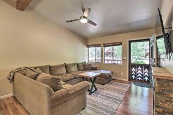 Patio, Fenced Yard Pet-Friendly Pinetop Cabin!, Indian Pine (photo 4)