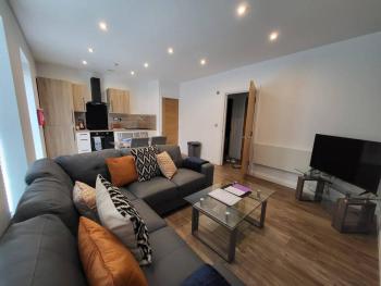 Stylish Jewellery Quarter Apartment Sleeps 6, Birmingham (Foto 3)