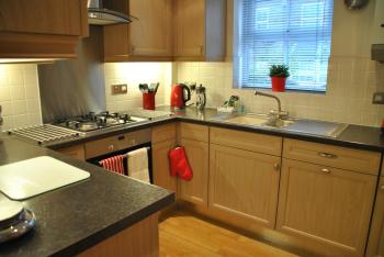 Garfield Place Cosy 2-Bedroom Cottage Central Windsor with Parking, Windsor (fotografie 5)