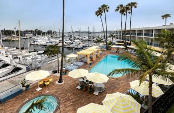 Marina del Rey Hotel, Лос-Анджелес (фото 2)