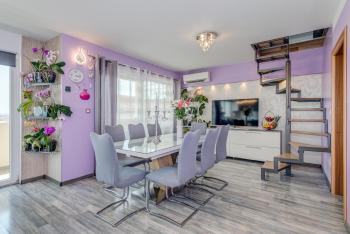SUMMER ORCHID - Spacious Duplex By The Beach & PS5, Сплит (фото 2)