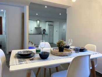 Apartamento espacioso de diseño a 3 min RENFE con Parking Privado, Córdoba (fotografie 5)
