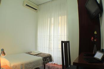 Hostal Esmeralda, Madrid (foto 4)