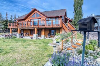 Pine Ridge, Log Home with Lake View and Backyard, Invermere (photo 3)