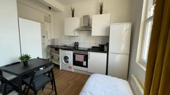 Lovely studio flat in the heart of Holloway., Londýn (fotografie 4)
