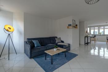 Apartment in the city center with free parking, Biel (foto 3)