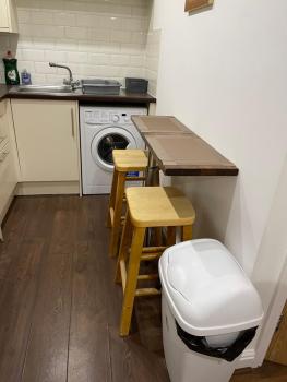Modern, Quiet, Sleeps 8, Parking, Anfield, Beatles, Docks, Liverpool, Liverpool (photo 5)