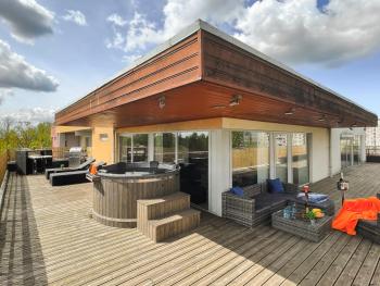 Skyhouse Riga Lux Penthouse & SPA, Riga (fotografie 2)