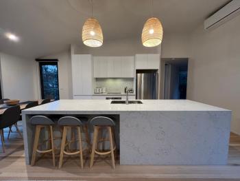 Architect designed 4 bedroom with ocean views from every room, Лорн (фото 3)