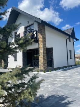 Майя, Mykulyčyn (fotografie 2)