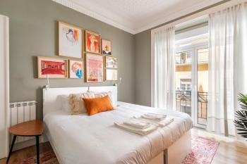 Bright City Center, 10m from subway, 6 rooms, up to 20 PPL, Lisabon (fotografie 5)