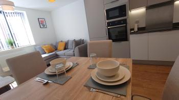 1 Bedroom Jewellery Quarter Apartment, Birmingham (zdjęcie 4)
